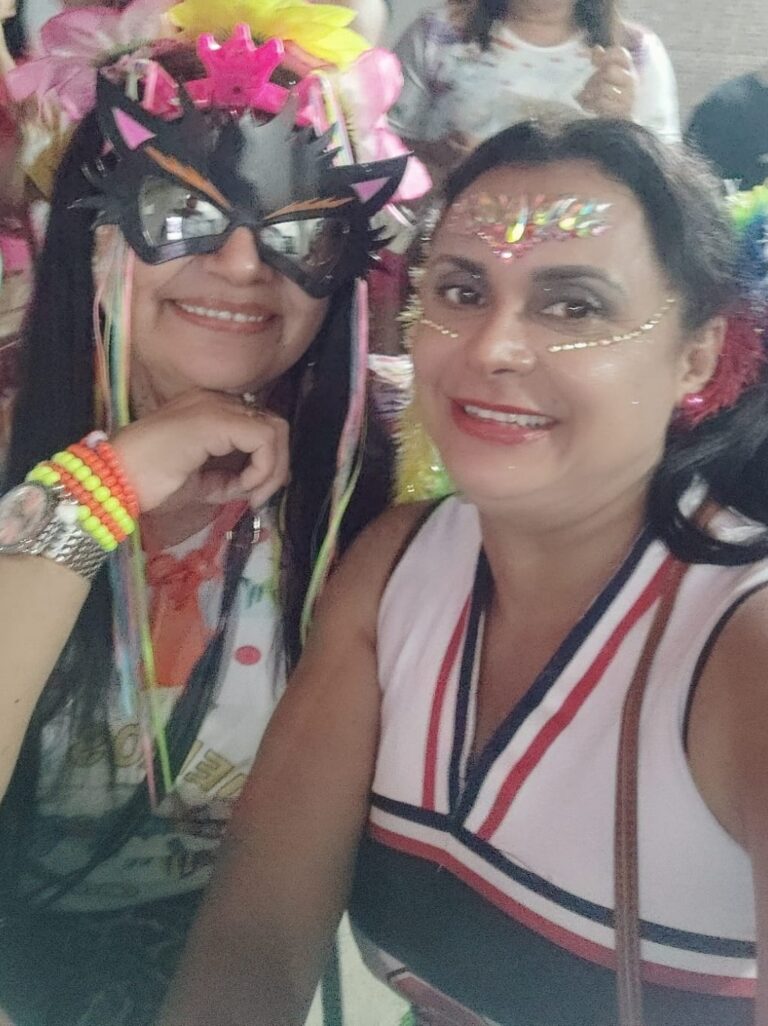 Leia mais sobre o artigo *MAIS UMA NOITE DE MUITO SWING NA PRAÇA JOSÉ SARNEY EM SANTA HELENA*