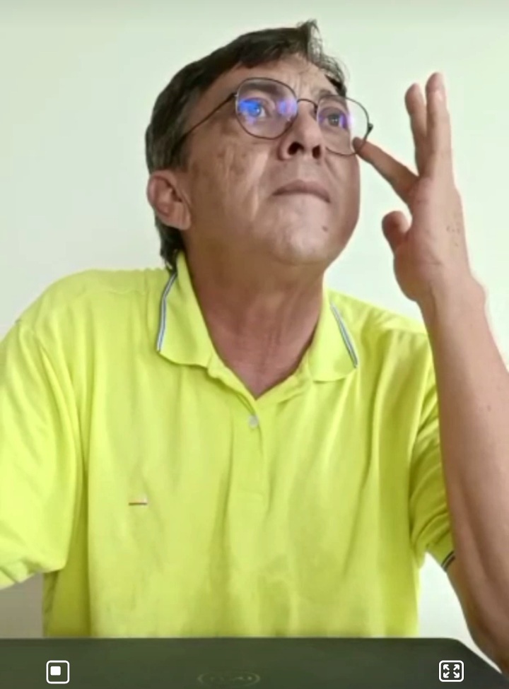 Leia mais sobre o artigo *EM FRANGALHOS!! OPOSIÇÃO TENTA SOBREVIVER EM SANTA HELENA.*