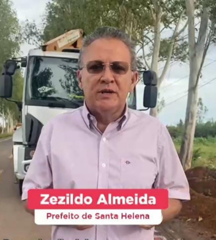 Leia mais sobre o artigo *Apesar das intensas chuvas, em Santa Helena o trabalho não para! A etapa de iluminação pública na entrada da cidade, que dá mais segurança aos moradores segue a todo vapor.*