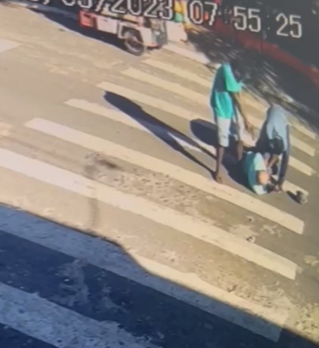 Leia mais sobre o artigo *Ladrões armados assaltam lotérica em Santa Helena-MA.  Ao menos quatros  homens armados renderam funcionários e, segundo informações, os criminosos fugiram com os malotes de dinheiro.*