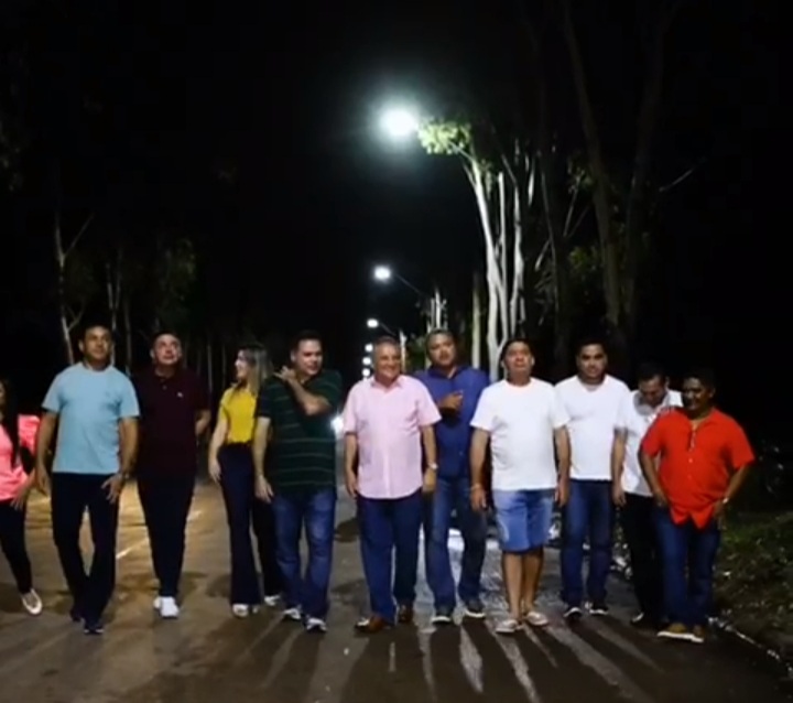 Leia mais sobre o artigo *A nova iluminação pública na entrada de Santa Helena era um sonho antigo da população que a nossa gestão tornou realidade.*   *#Zezildo* *#SantaHelena* *#IluminaçãoPública*