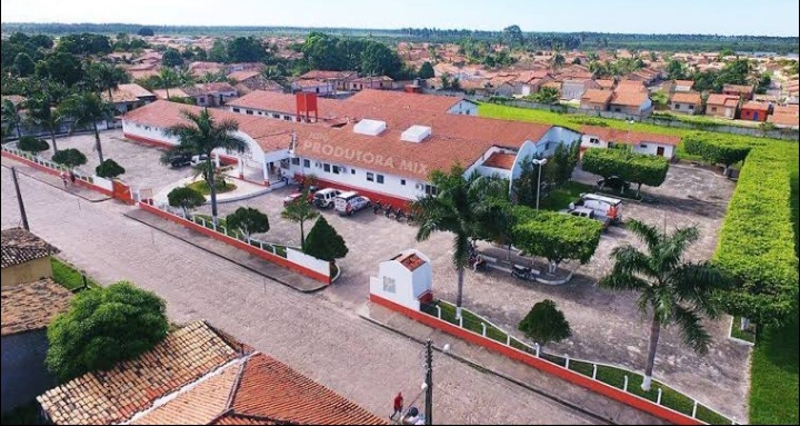 No momento, você está visualizando *Santa Helena, na véspera do aniversário da cidade, acorda hoje com mais uma mentira vil e covarde da oposição que sem argumento com a gestão política atual, decide atacar Helena Pavão*