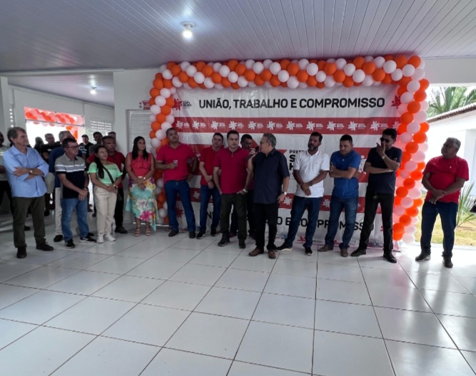 Leia mais sobre o artigo *Administração Municipal Zezildo Almeida e Joãozinho Pavão inaugura mais uma grandiosa obra da educação na comunidade do Apaga Fogo em Santa Helena-MA*