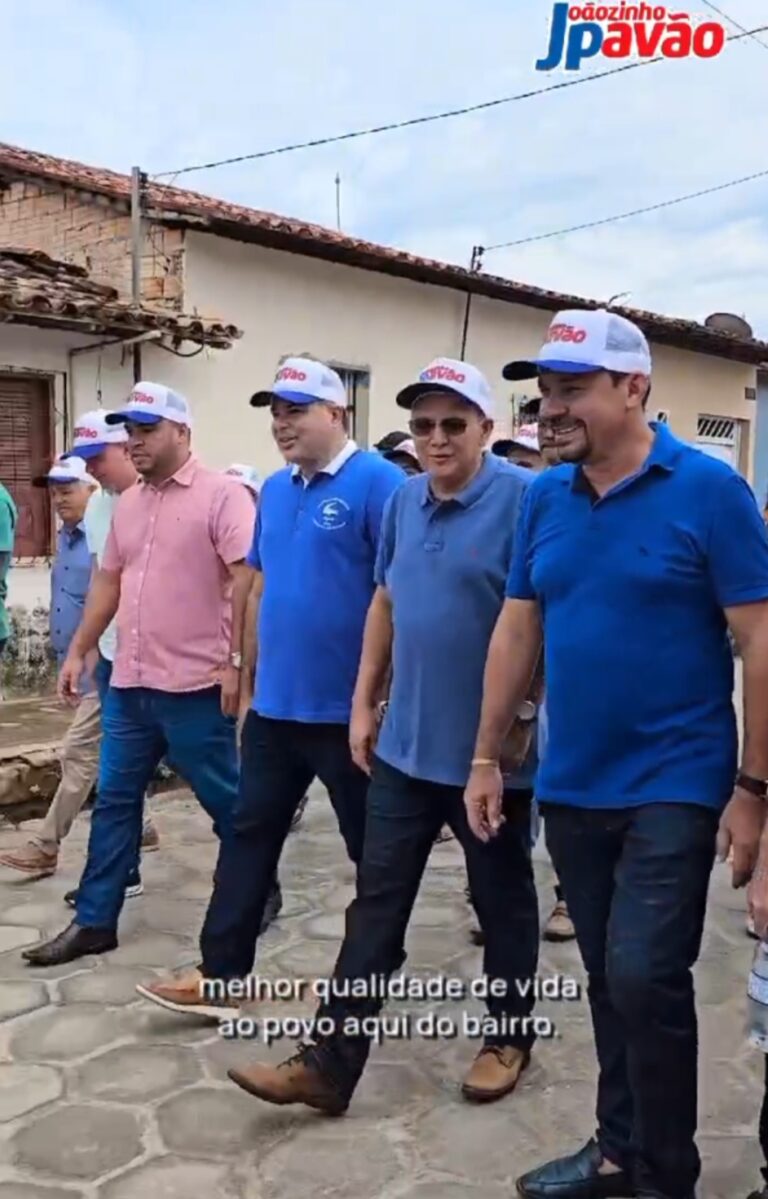 Leia mais sobre o artigo *Vice-prefeito Joãozinho Pavão vistoria obra de drenagem profunda no Bairro da Boa Esperança.*