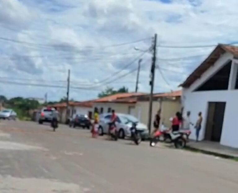 Leia mais sobre o artigo *A oposição em Santa Helena-MA é hoje um rescaldo raquítico das grandes lideranças de outrora. Adesivos de Josinaldo Moraes causa decepção aos eleitores helenense e fracassa*