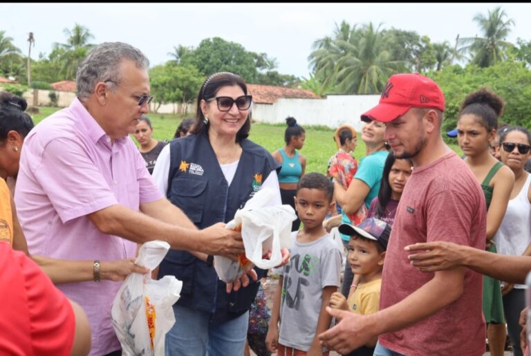 Leia mais sobre o artigo *Prefeito Zezildo Almeida mantém tradição da Semana Santa e distribui mais de 8 toneladas de peixes em celebração a data Cristã*