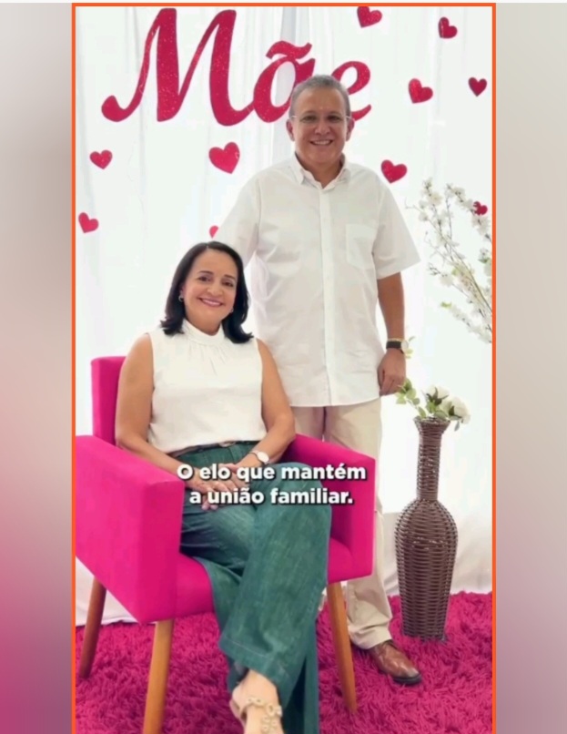 Leia mais sobre o artigo *Prefeito Zezildo Almeida parabeniza as Mães helenenses por mais esta data festiva: Feliz Dia das Mães! 🌸💕 .*