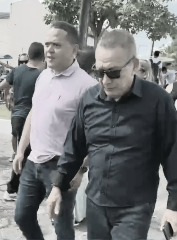 Leia mais sobre o artigo *Oposição helenense tenta ‘lacrar’ em evento com  Senadora Eliziane Gama realizado em parceria com o Prefeito Zezildo Almeida e passam vergonha.*