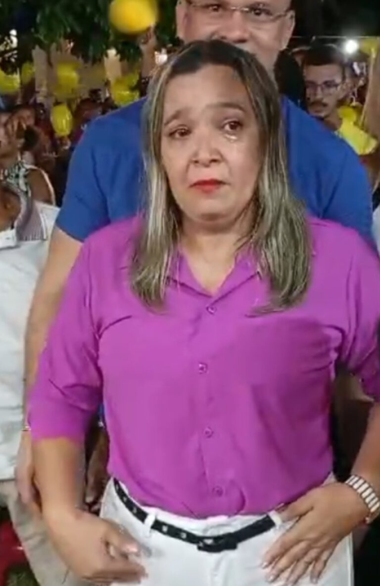 Leia mais sobre o artigo *Caminhando para a desistência da Candidatura, Josinaldo tem mais uma rejeição da comunidade que se ausenta de Reunião realizada em sua residência.*