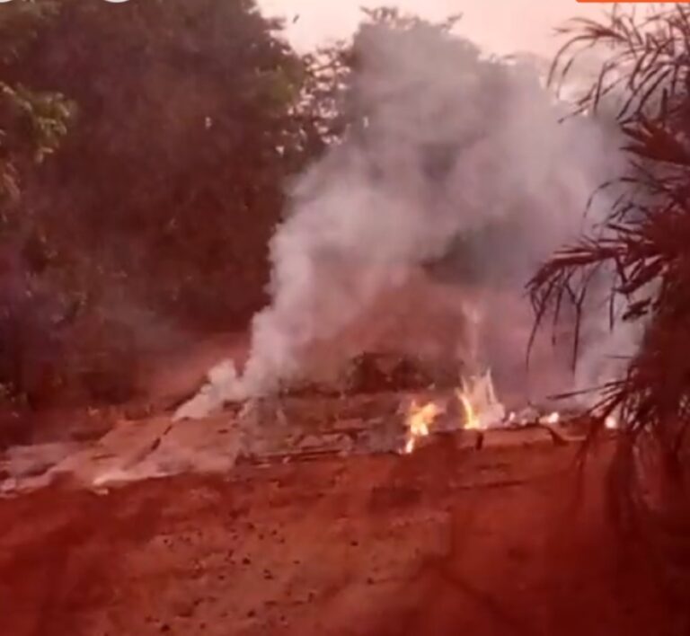 Leia mais sobre o artigo *ATENÇÃO! PLANTÃO POLÍTICO DE SANTA HELENA INFORMA: Inconformados com uma derrota acachapante oposição ao Prefeito Zezildo é acusada de retaliação contra o povo.*