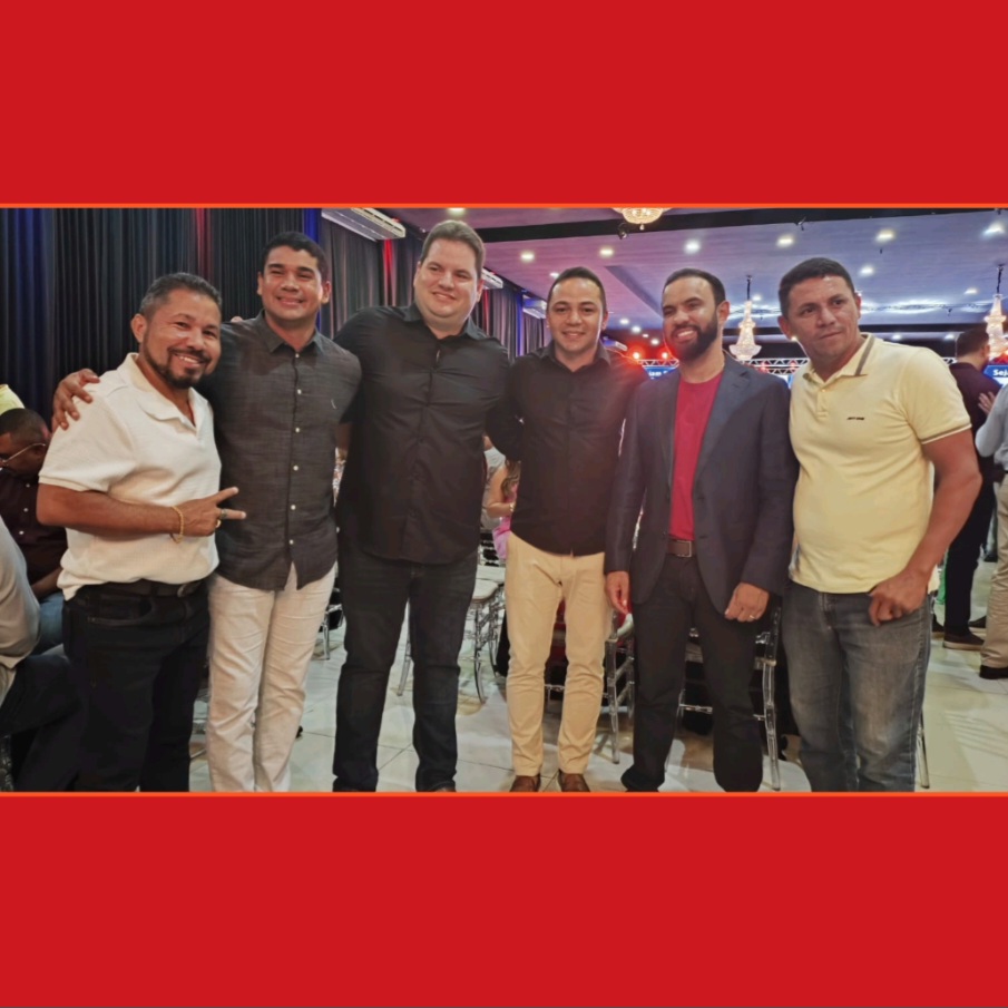 Leia mais sobre o artigo *Vice-prefeito eleito Jurandi Mendonça, representa Santa Helena em encontro de políticos na capital. Na foto o Vice-prefeito de Santa Helena, o Prefeito eleito de Presidente Sarney Gilson Lima, Deputado Estadual João Batista Segundo e o Prefeito de Palmeirândia Edison da Alvorada.*