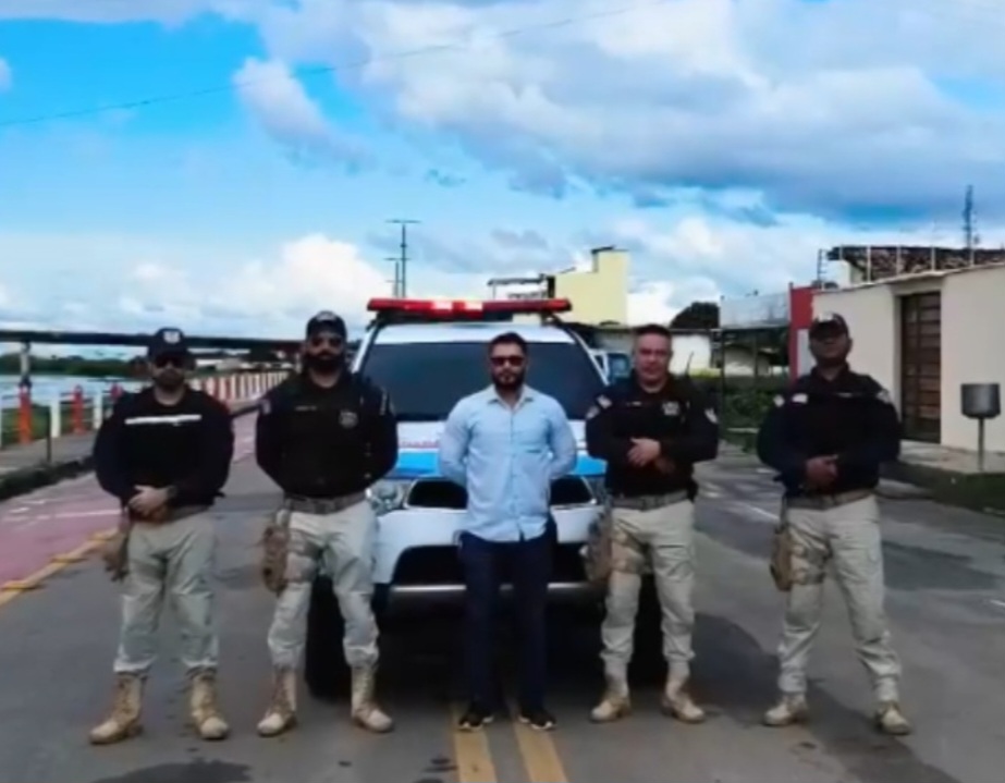 No momento, você está visualizando *Prefeito Joãozinho Pavão entrega a SMTT – Superintendência Municipal de Trânsito e Transporte de Santa Helena-MA viatura nova toda equipada para garantir melhor organização no trânsito e segurança a população.*