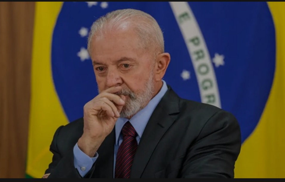 Leia mais sobre o artigo *Pesquisa Ipec: 62% dos brasileiros acham que Lula não deveria se candidatar à reeleição em 2026*