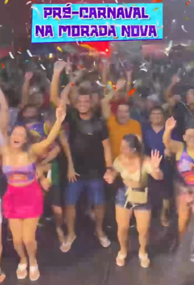 Leia mais sobre o artigo *Um mar de gente tomou conta nesse domingo da Morada Nova. Foram mais de 2.000 pessoas que prestigiaram a prévia do Carnaval. Faça chuva ou faça sol, Santa Helena é só folia.*
