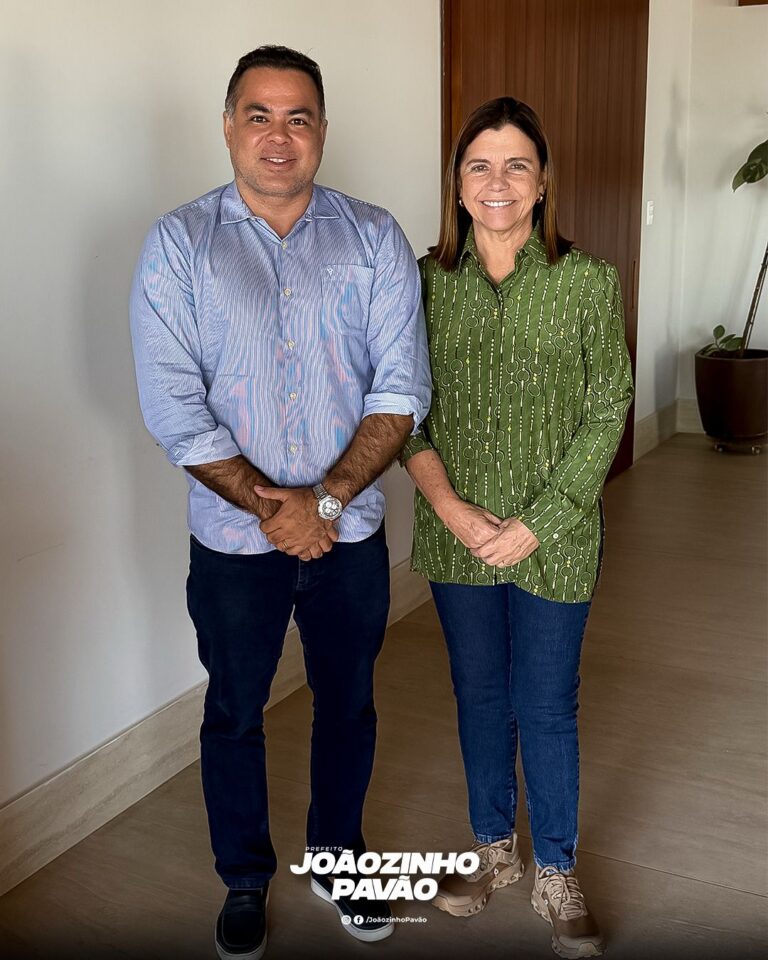 Leia mais sobre o artigo *Sem tempo para descansar, Prefeito Joãozinho Pavão se reúne com a Deputada Roseana Sarney  reforçando a parceria incondicional para o Município Helenense.*