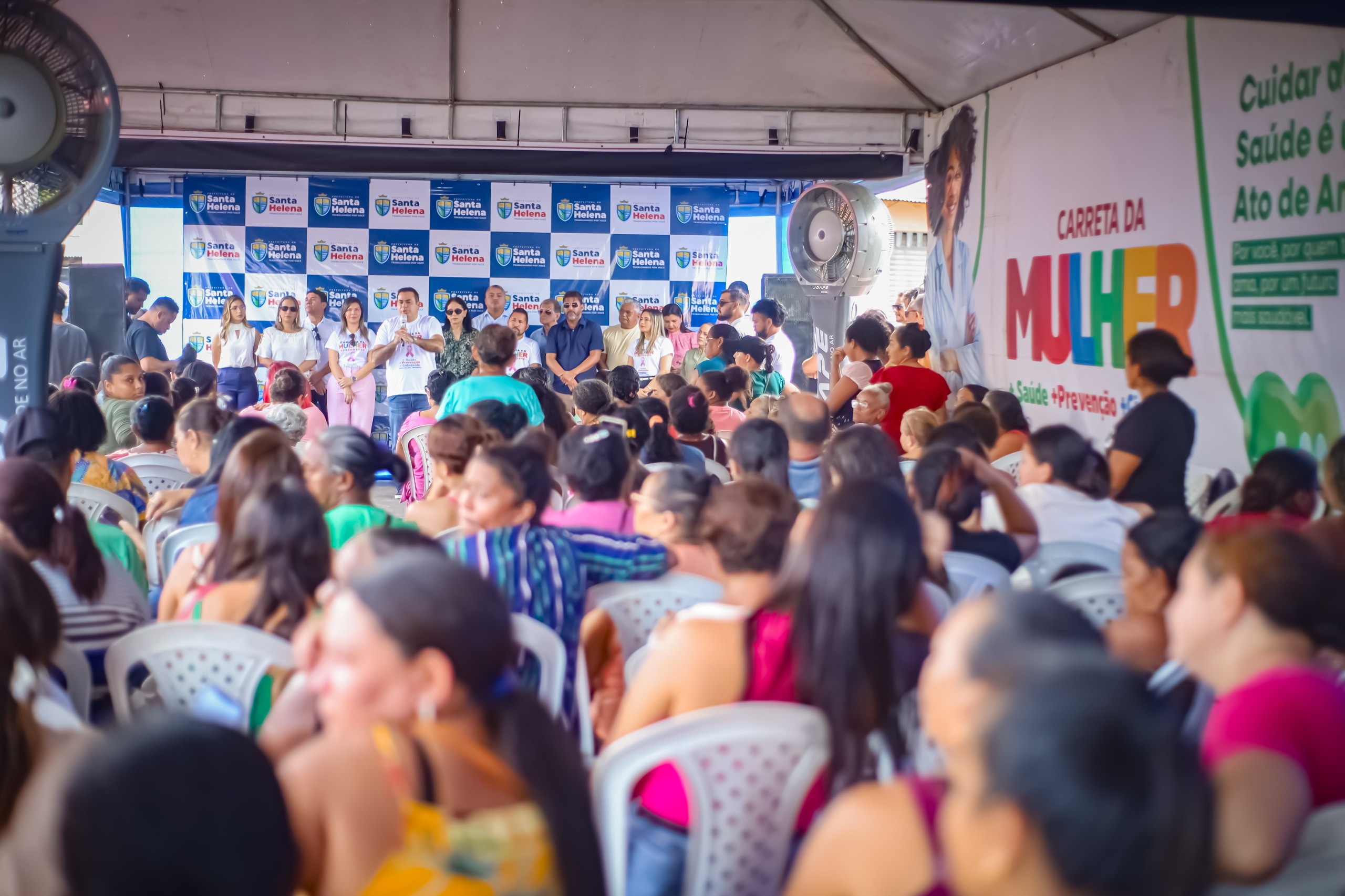 Leia mais sobre o artigo *Foi um grande dia. Prefeitura de Santa Helena em parceria com o Governo do Estado ofereceu diversos atendimentos na Carreta da Saúde das Mulheres.*