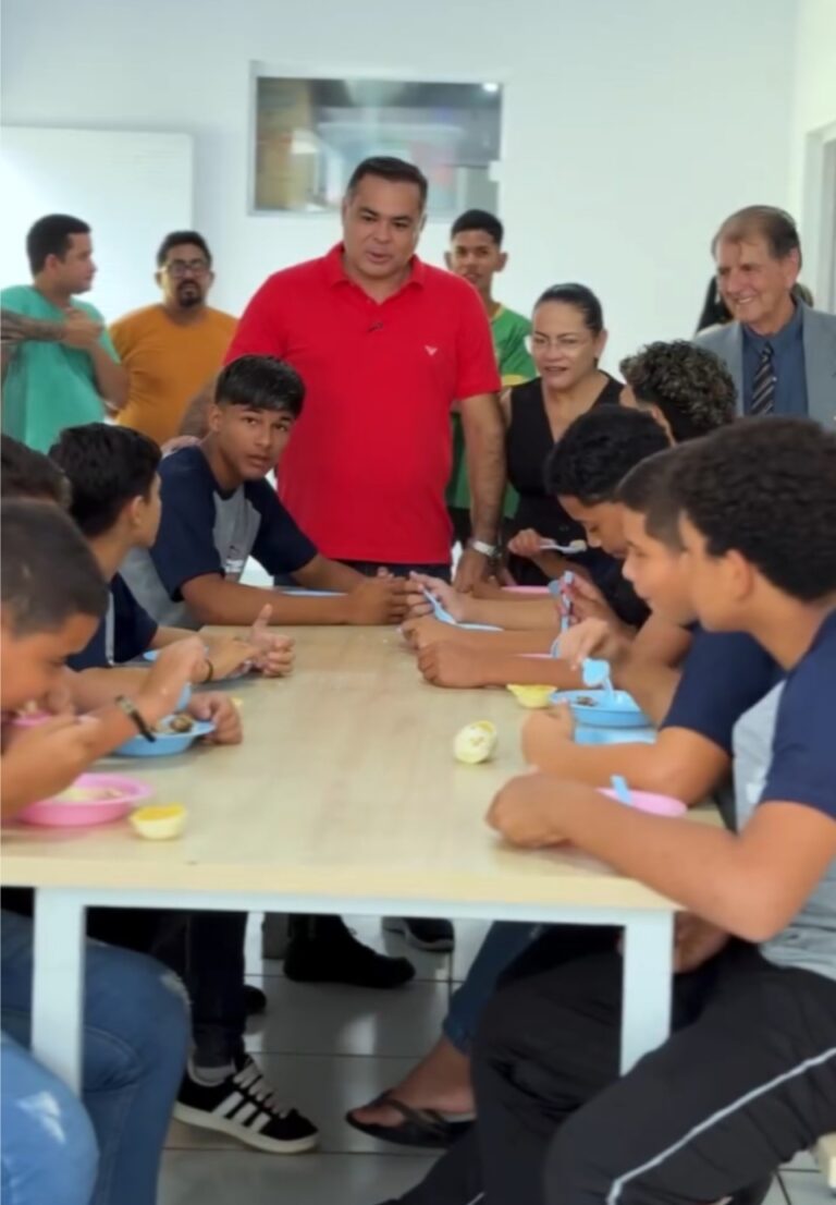 Leia mais sobre o artigo *Na Rede Municipal de Ensino de Santa Helena, a merenda escolar é levada a sério.*