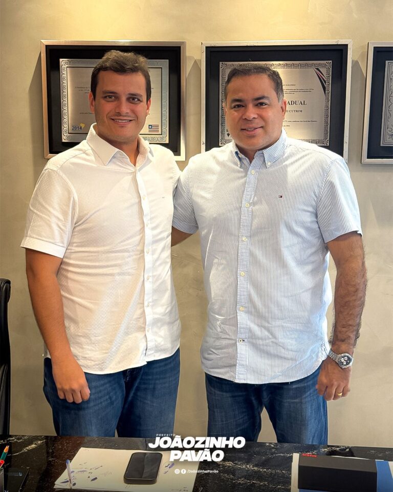 Leia mais sobre o artigo *Prefeito Joãozinho Pavão, realiza visita ao amigo e parceiro político de Santa Helena o Deputado Glaubert Cutrim, em breve novidades.*