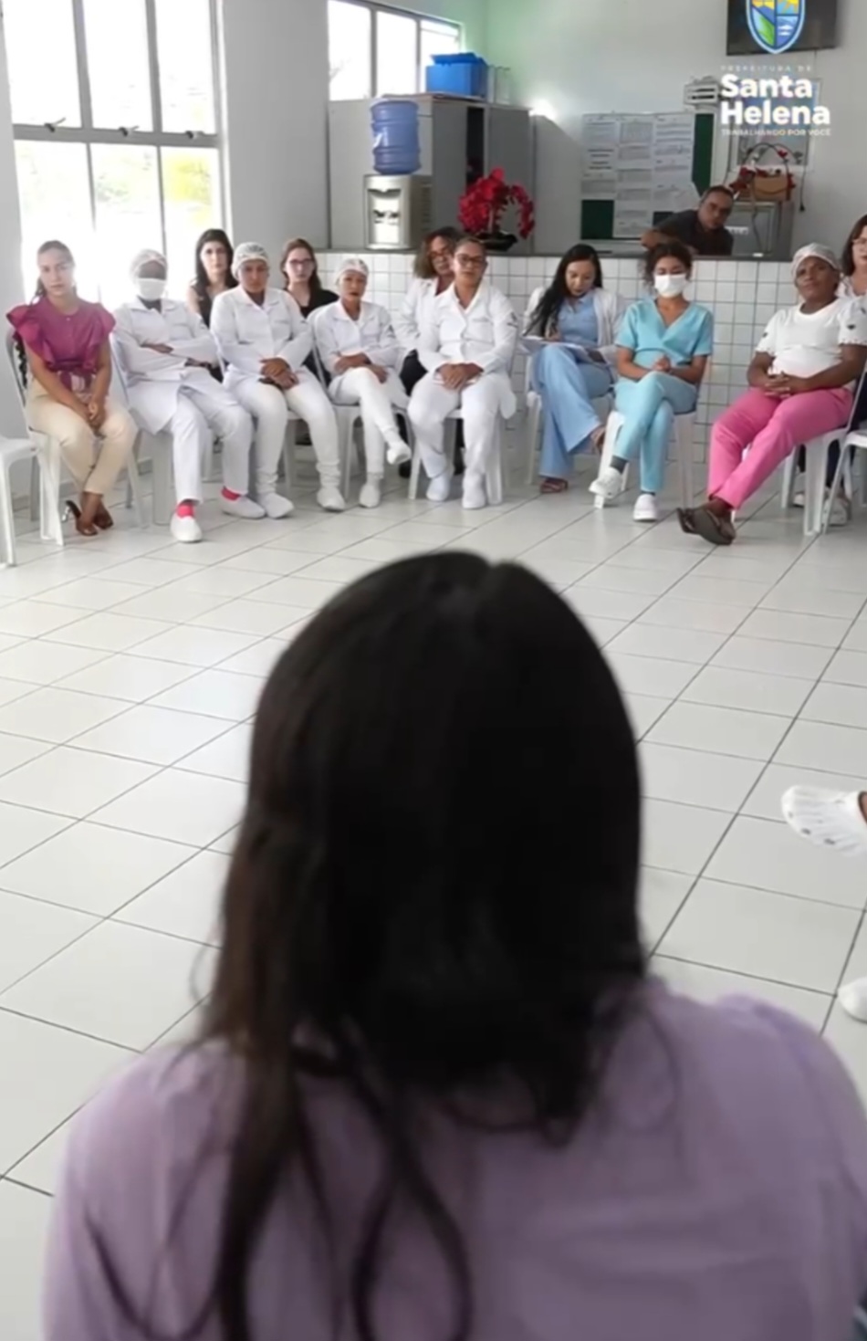 Leia mais sobre o artigo *Prefeitura realizou encontro no Hospital Municipal, entre mulheres, promovendo diálogo e escuta sobre a luta contra a violência.*