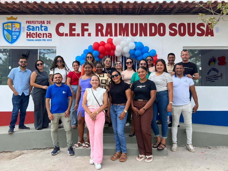 Leia mais sobre o artigo 🏫✨ *Educação que transforma de verdade!*  *O Prefeito Joãozinho Pavão inaugurou mais uma escola nova no povoado Ponta D’Areia de São Bento!*