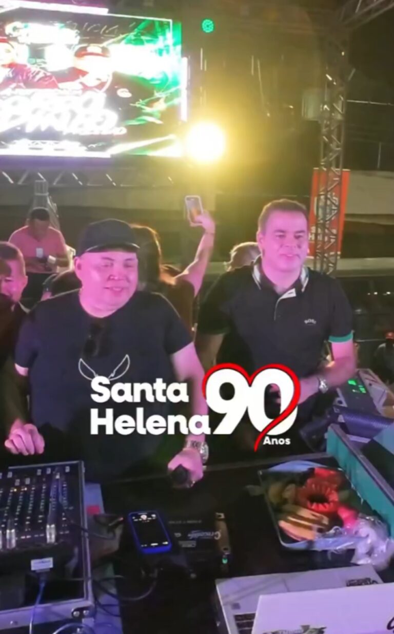 Leia mais sobre o artigo *Uma noite de alegrias inesquecíveis. Obrigada Prefeito Joãozinho Pavão, Brilha Santa Helena, Viva nossa Pérola do Turi!*