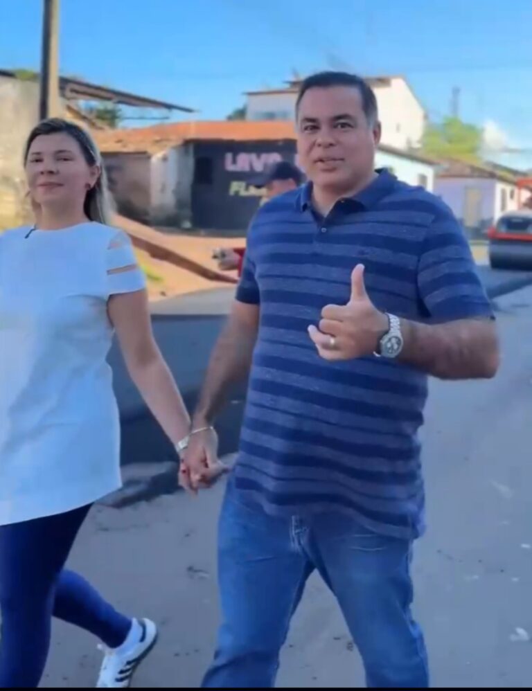 Leia mais sobre o artigo *Desorientada e sem rumo, a oposição segue no desespero. Sem projetos e sem propostas, continua espalhando fake news, tentando enganar o povo com mentiras que ninguém mais acredita.*