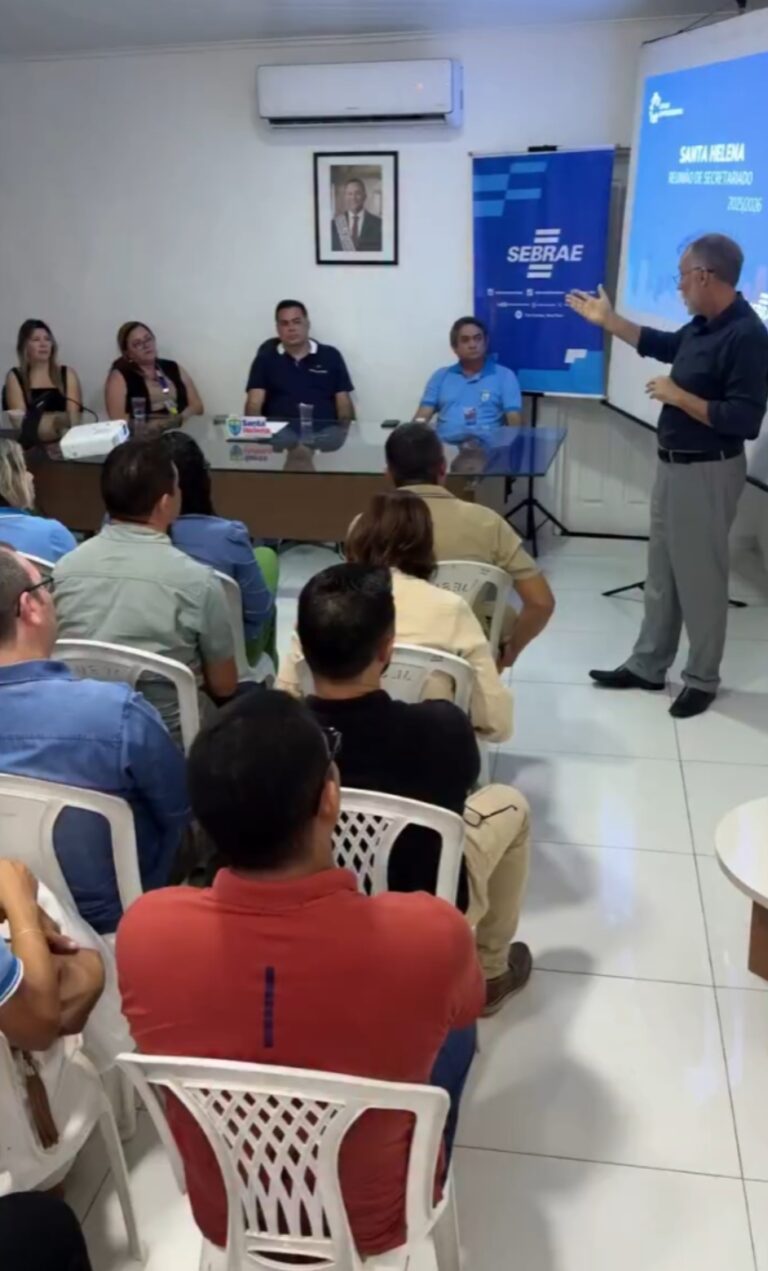 Leia mais sobre o artigo 💼 *Sem soltar a mão de ninguém, o prefeito Joãozinho Pavão segue abrindo caminhos para o futuro!* 🙌