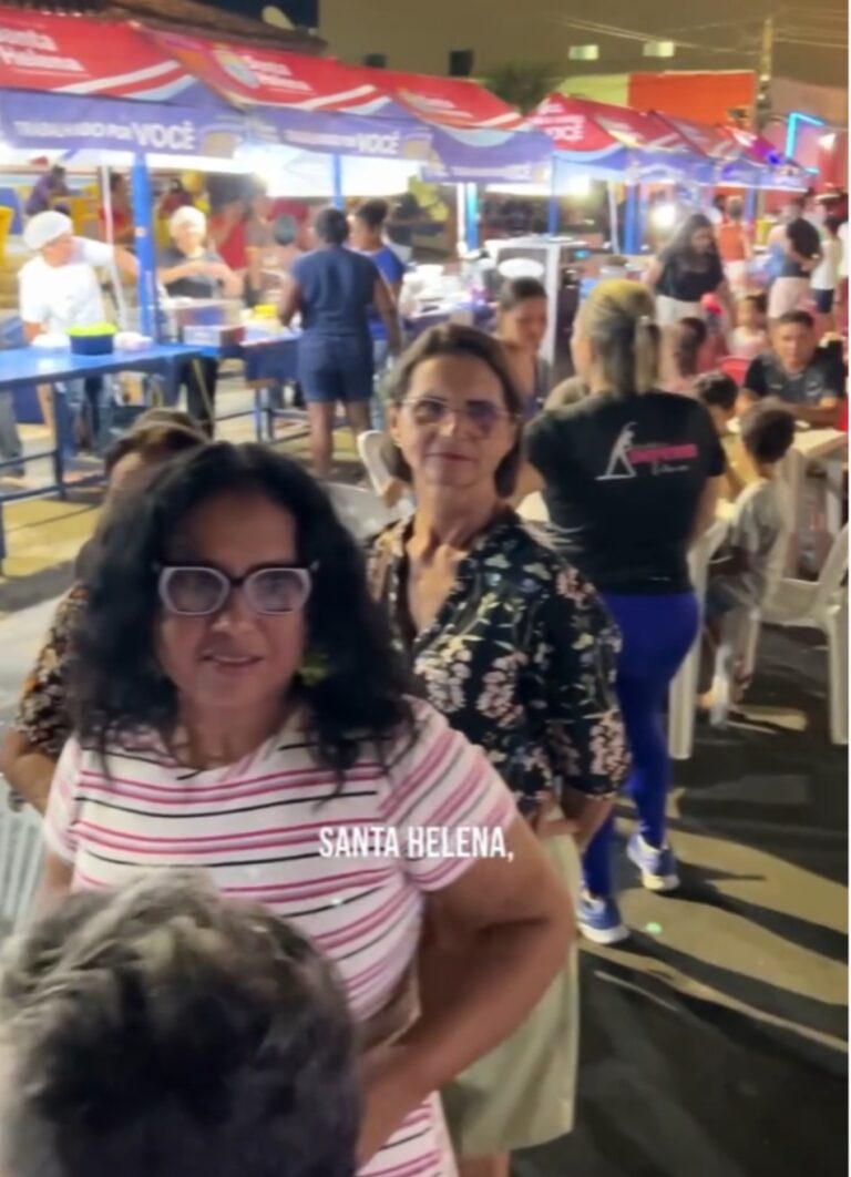 Leia mais sobre o artigo *O I Circuito Gastronômico movimentou a Beira-Rio com cultura, música e culinária local, contando com total apoio da Prefeitura de Santa Helena, segurança reforçada e a participação dos empreendedores helenenses. O evento fortaleceu o comércio, gerou oportunidades para todos.*