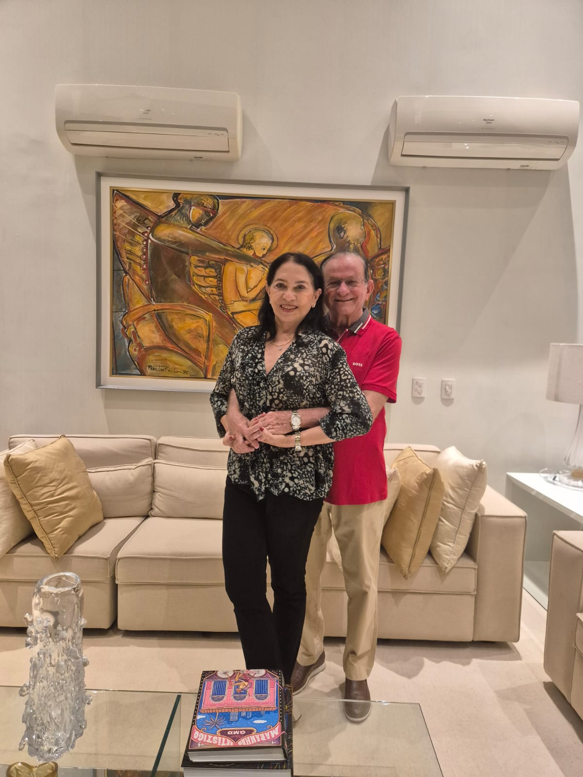 Leia mais sobre o artigo Santa Helena celebra Helena Pavão, símbolo de dedicação, amor e compromisso com o povo helenense. 💙✨ Sua trajetória marcou a história do município e seu legado permanece vivo na memória e no coração da população. 🕊️📜 🎉🎂 Feliz aniversário! 🌸👏