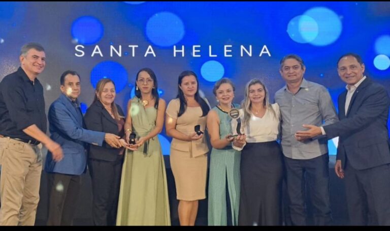 Leia mais sobre o artigo *Santa Helena conquista, pela segunda vez, o Selo Ouro do Serviço Brasileiro de Apoio às Micro e Pequenas Empresas, destacando a excelência da Sala do Empreendedor e o compromisso da gestão do prefeito Joãozinho Pavão com o desenvolvimento econômico. O município agora mira o Selo Diamante.*