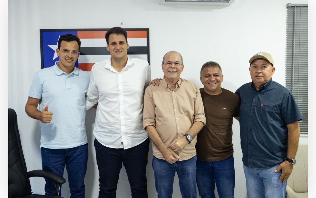Leia mais sobre o artigo *A pré-candidatura de Orleans Brandão segue em expansão, com a adesão de lideranças de diversos municípios maranhenses, que reforçam o fortalecimento político e a construção de uma base ampla em todo o estado.*