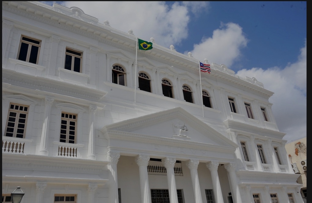 Leia mais sobre o artigo *Presidente do TJMA revoga liminar e libera contratação de empréstimo de R$ 1,3 bilhão pelo Governo do Maranhão*