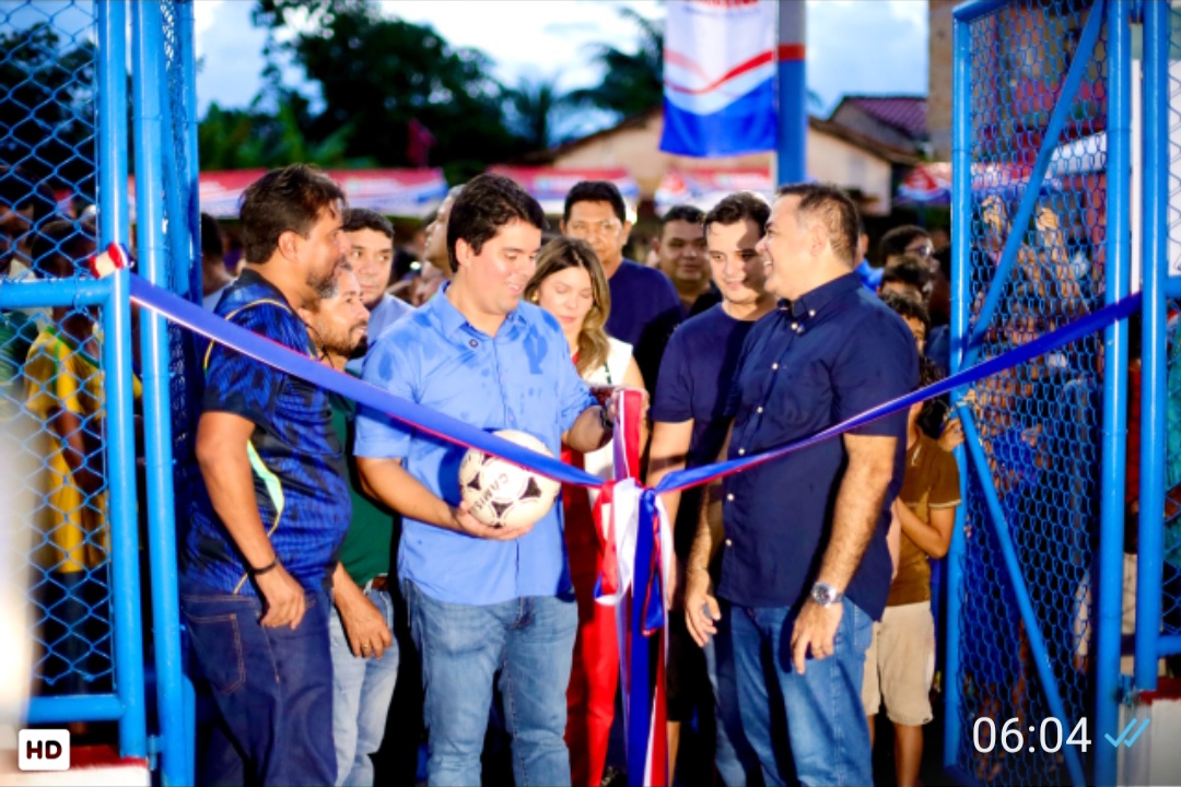 Leia mais sobre o artigo 🏟️✨ *Joãozinho Pavão entrega Arena Brasil e transforma sonho da comunidade da Morada Nova em realidade*
