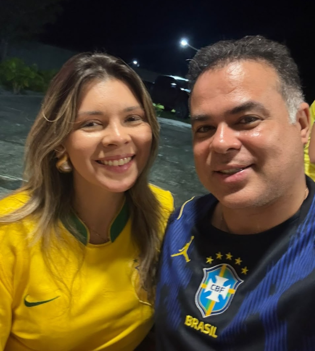 Leia mais sobre o artigo *PÉ-QUENTE! Joãozinho Pavão reúne multidão na Beira-Rio, Brasil vence o Haiti por 3 a 0 e a torcida transforma a noite em um espetáculo de emoção e paixão pelo futebol!*
