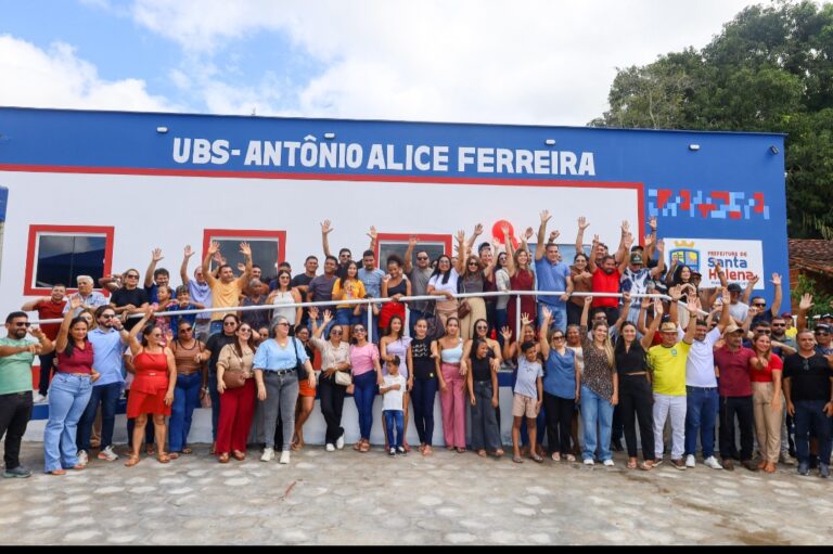 Leia mais sobre o artigo *Joãozinho Pavão entrega obras em Bacuri e Janaubeira e reafirma compromisso com o povo de Santa Helena*