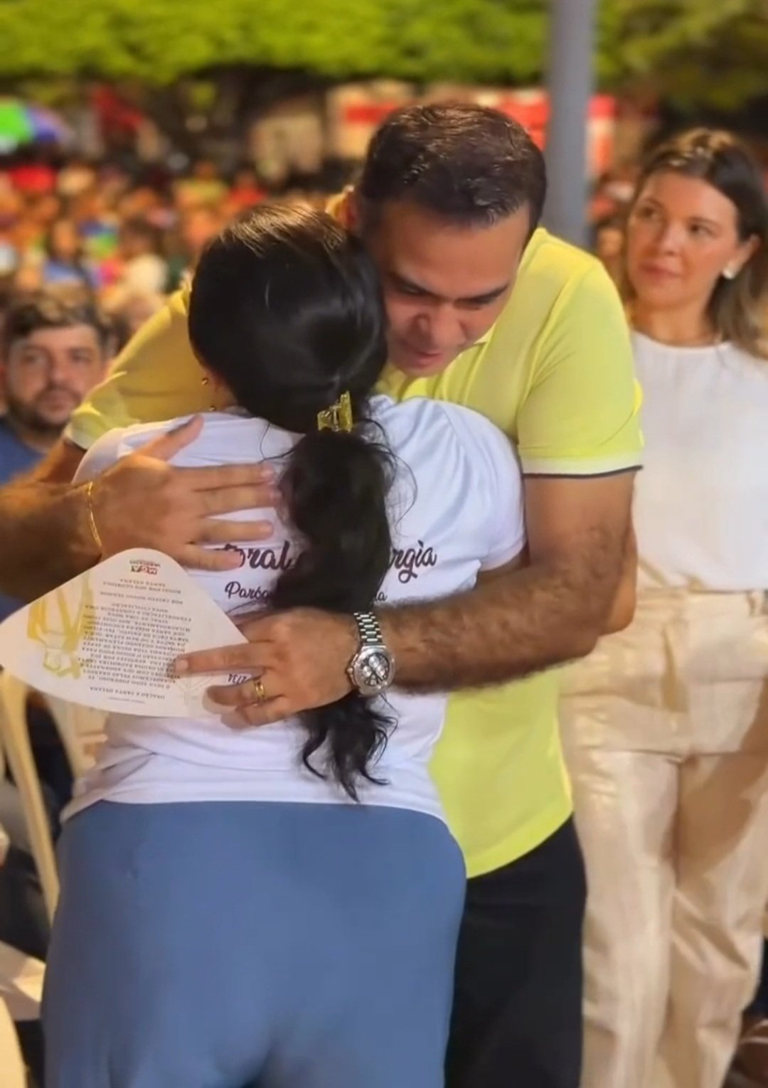 Leia mais sobre o artigo *UMA NOITE DE FÉ E EMOÇÃO! JOÃOZINHO PAVÃO PARTICIPA DA PROCISSÃO E MISSA DE ENCERRAMENTO DO FESTEJO DA PADROEIRA*