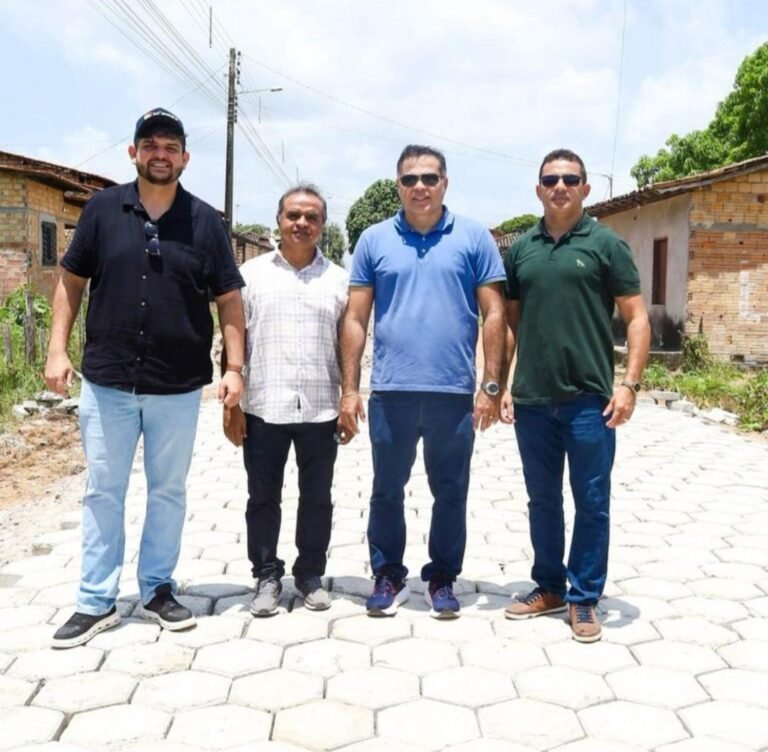 Leia mais sobre o artigo *Joãozinho Pavão transforma bairros com obras e mostra que, em Santa Helena, o trabalho chega onde o povo precisa*