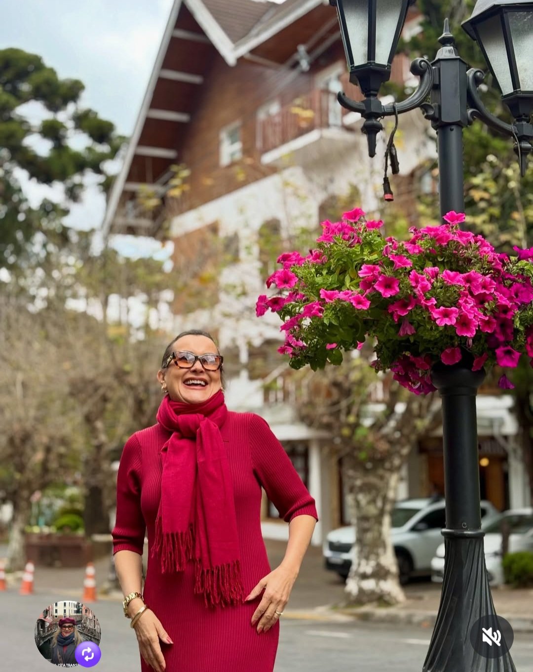 Leia mais sobre o artigo *Feliz aniversário, Josélia Fonseca! Irmã, jornalista e helenense que nos orgulha pela sua trajetória e dedicação*