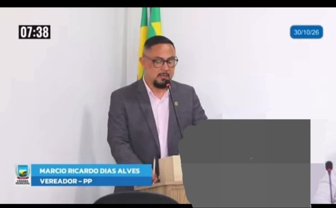 No momento, você está visualizando *Sem apresentar provas,  Vereador Márcio 10 usa a tribuna para atacar o vice-prefeito Jurandi Mendonça*